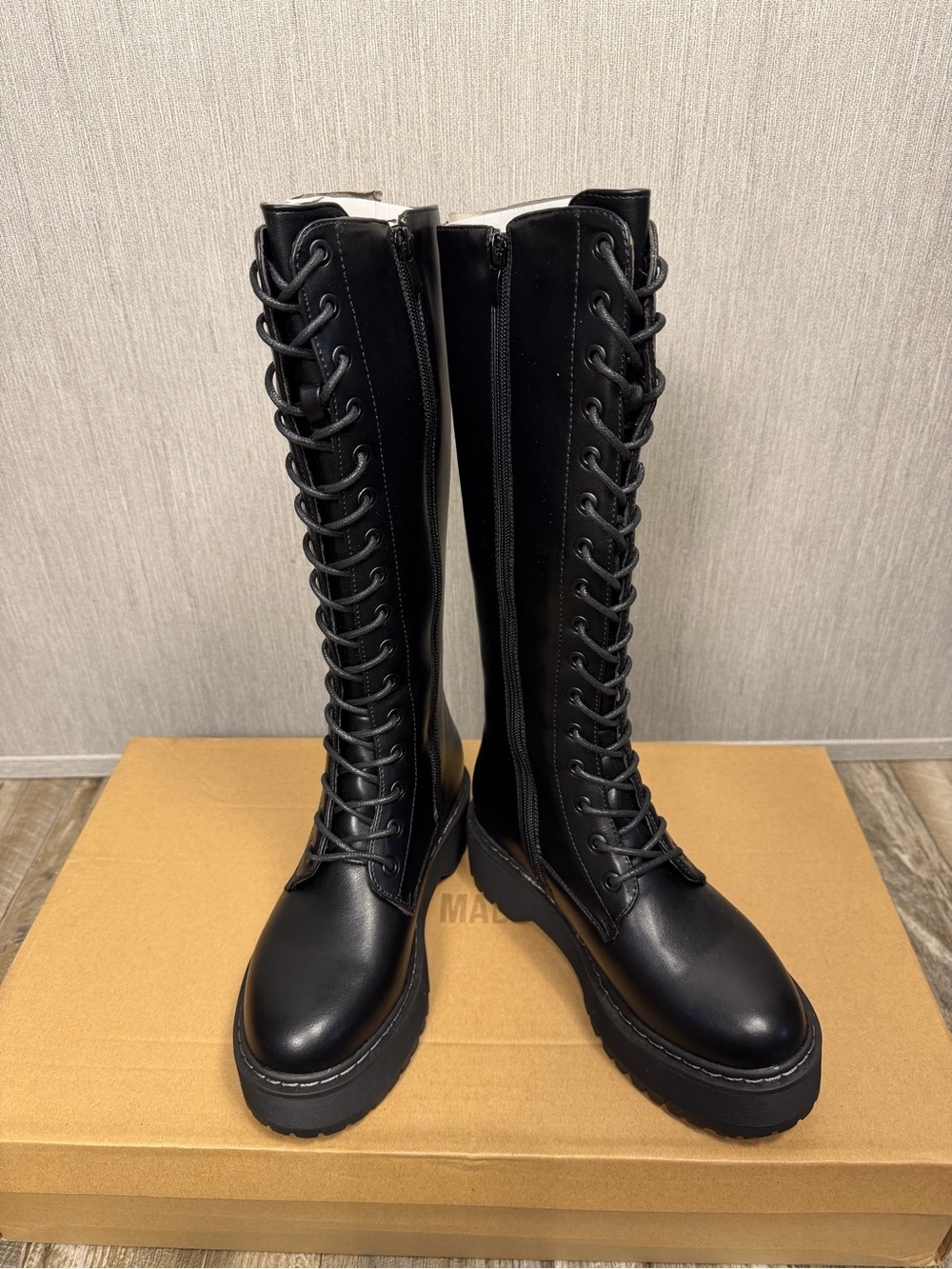 Steve Madden Black Lace-Up Knee-High Platform Boots Size 36=US 5.5-6 - Picture 13 of 16